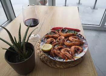 Langostinos en Langre Wayve House